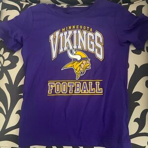 Kids Vikings T-shirt (Size 7)